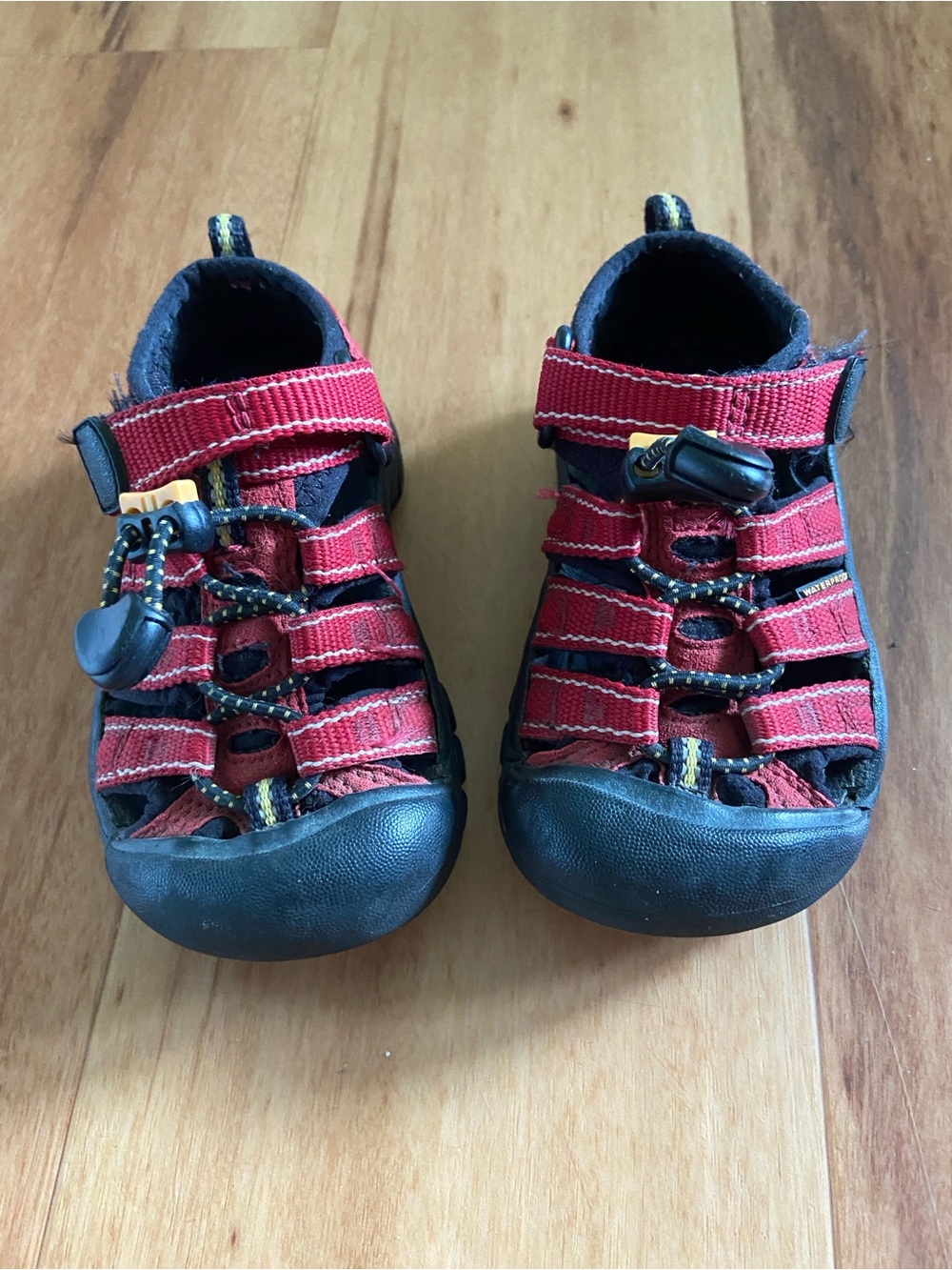 Keen Sandal size 8 Toddler